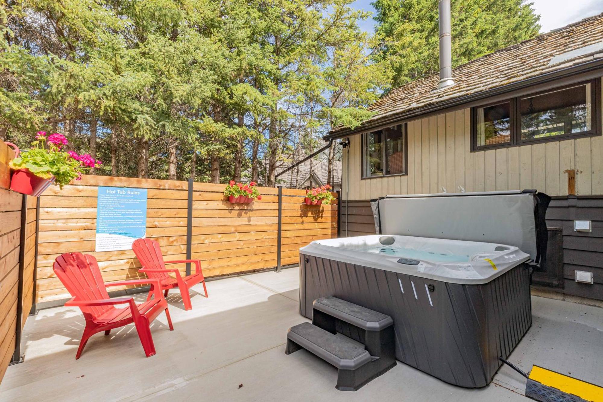 Elkhorn Lodge Vacation Rentals Banff Dış mekan fotoğraf
