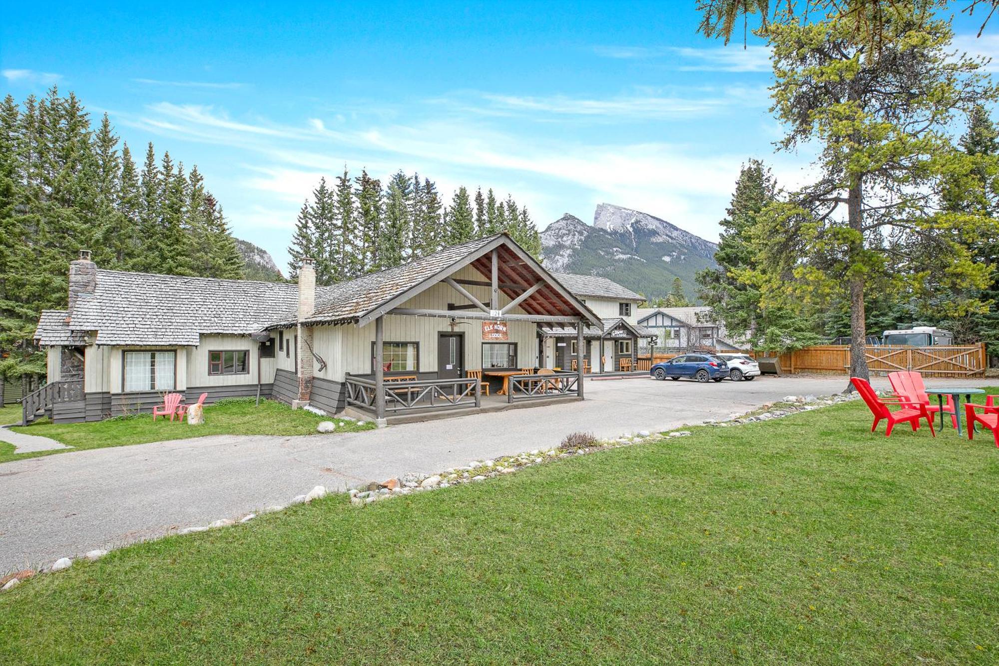 Elkhorn Lodge Vacation Rentals Banff Dış mekan fotoğraf
