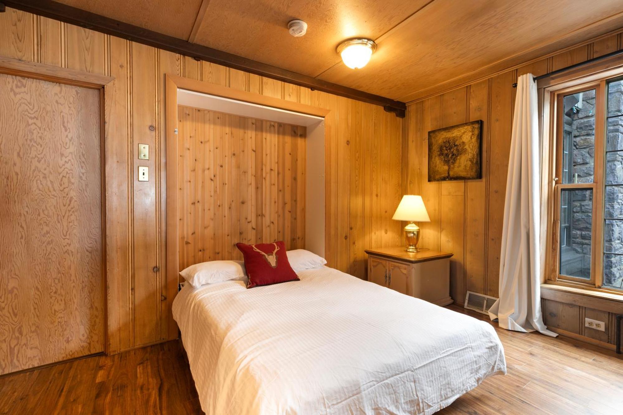 Elkhorn Lodge Vacation Rentals Banff Dış mekan fotoğraf